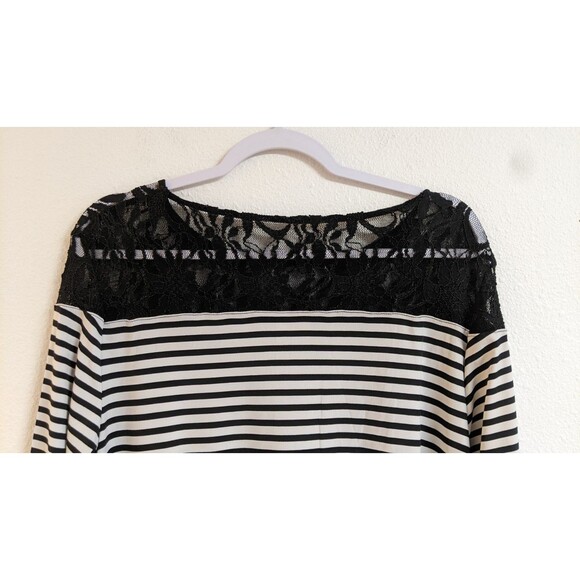 Women's CHICO'S Black/White Striped Lace Trim Jersey Swing Top 12 - Picture 7 of 11
